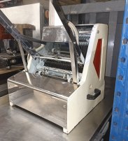 Хлеборезка Sinmag SM 302
